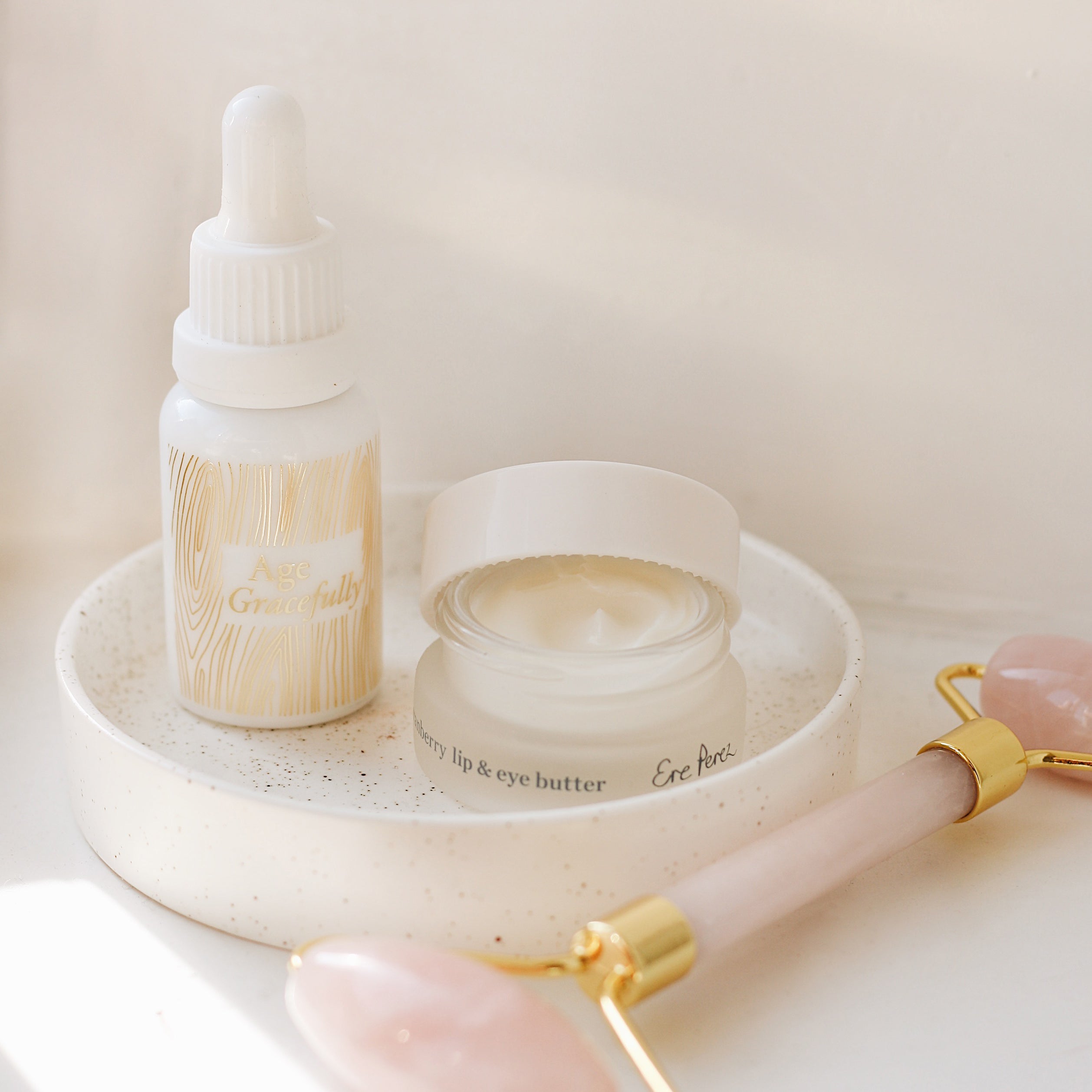 Rose Quartz Face Roller - Posie